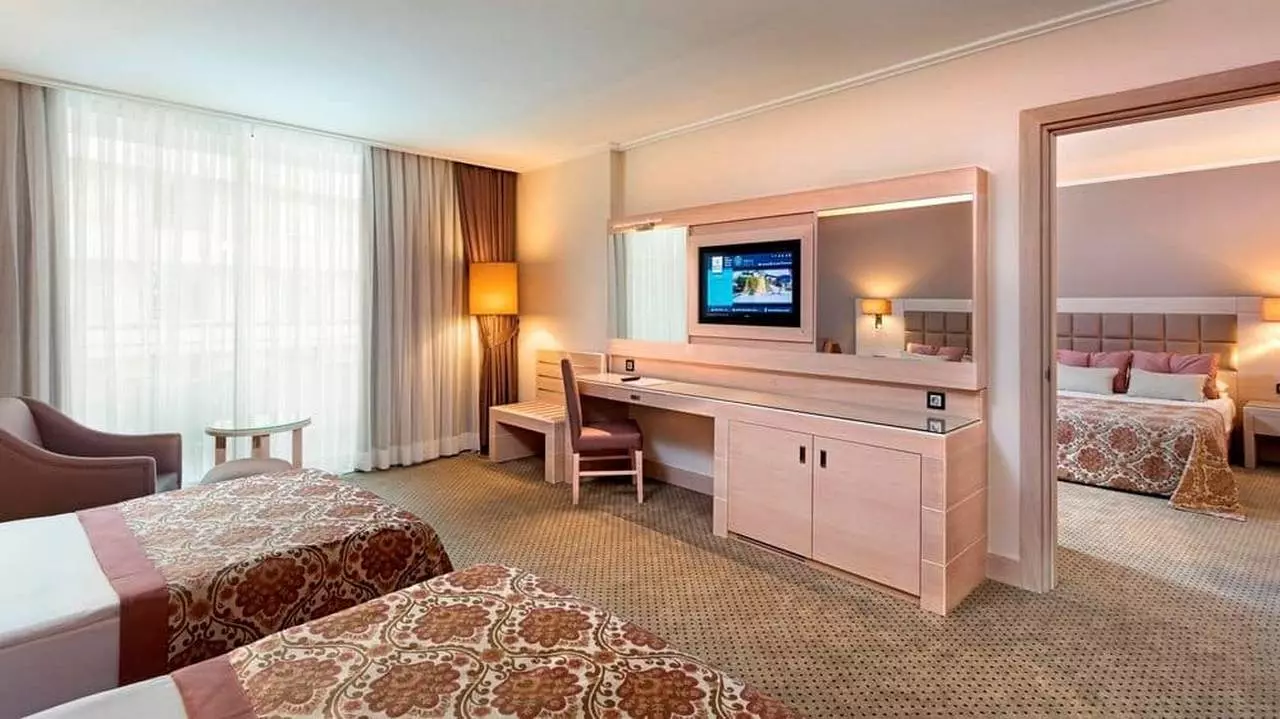 MIRACLE_SHABAVIZ (38).jpg